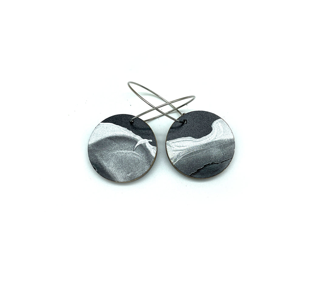 Black Beauty small disc earrings #29
