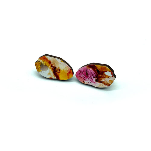 Deep Rokie Stud Earrings