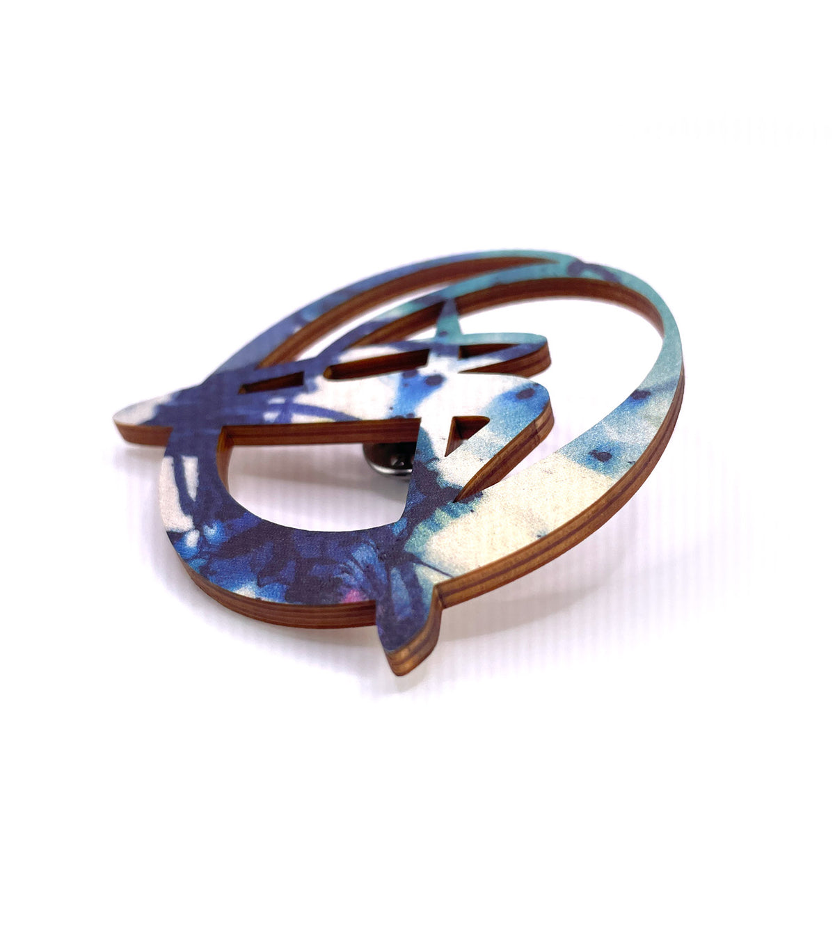 Pin Flow Wooden Brooch