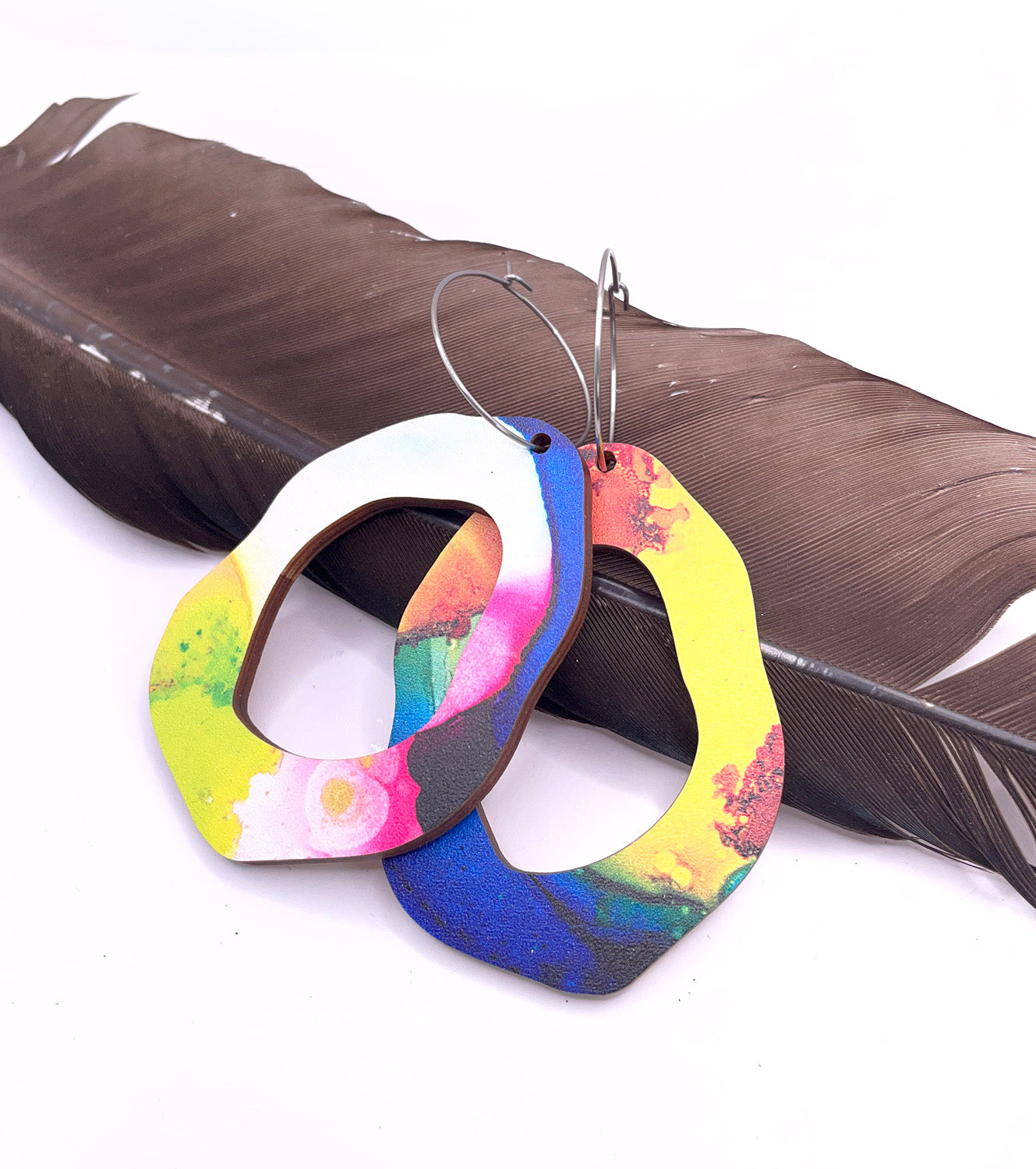 Rock Hollow Wave Earrings
