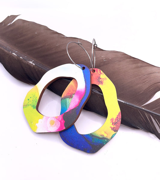 Rock Hollow Wave Earrings