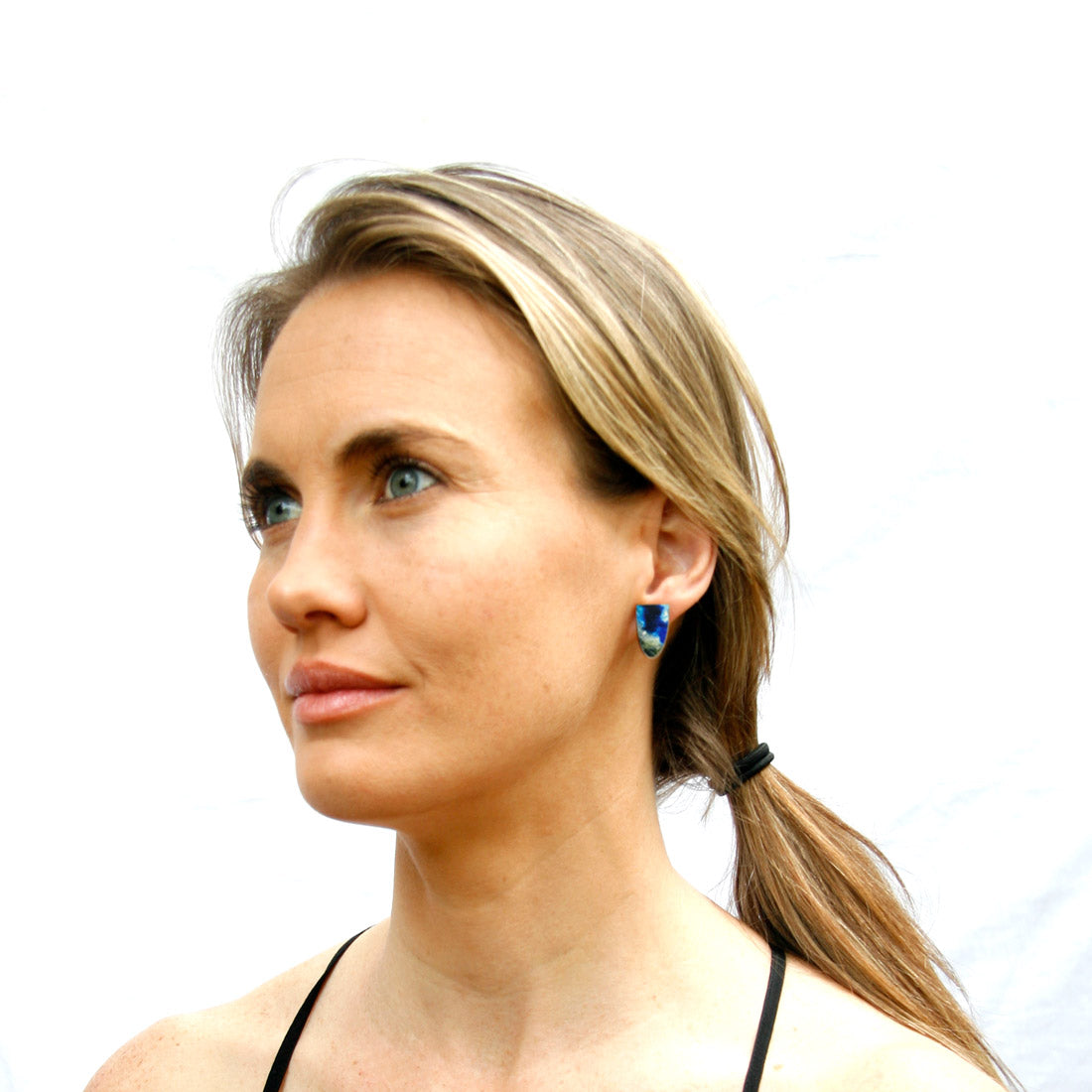 Night Stud Rise Earrings