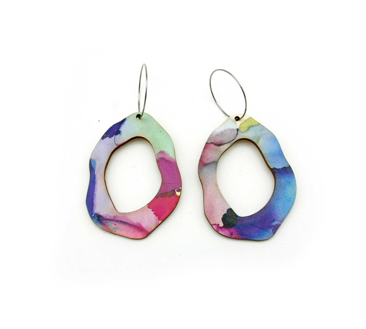 Heart Rock Hollow earrings
