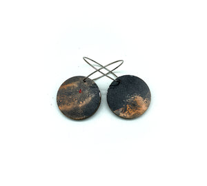 Black Beauty small disc earrings #18