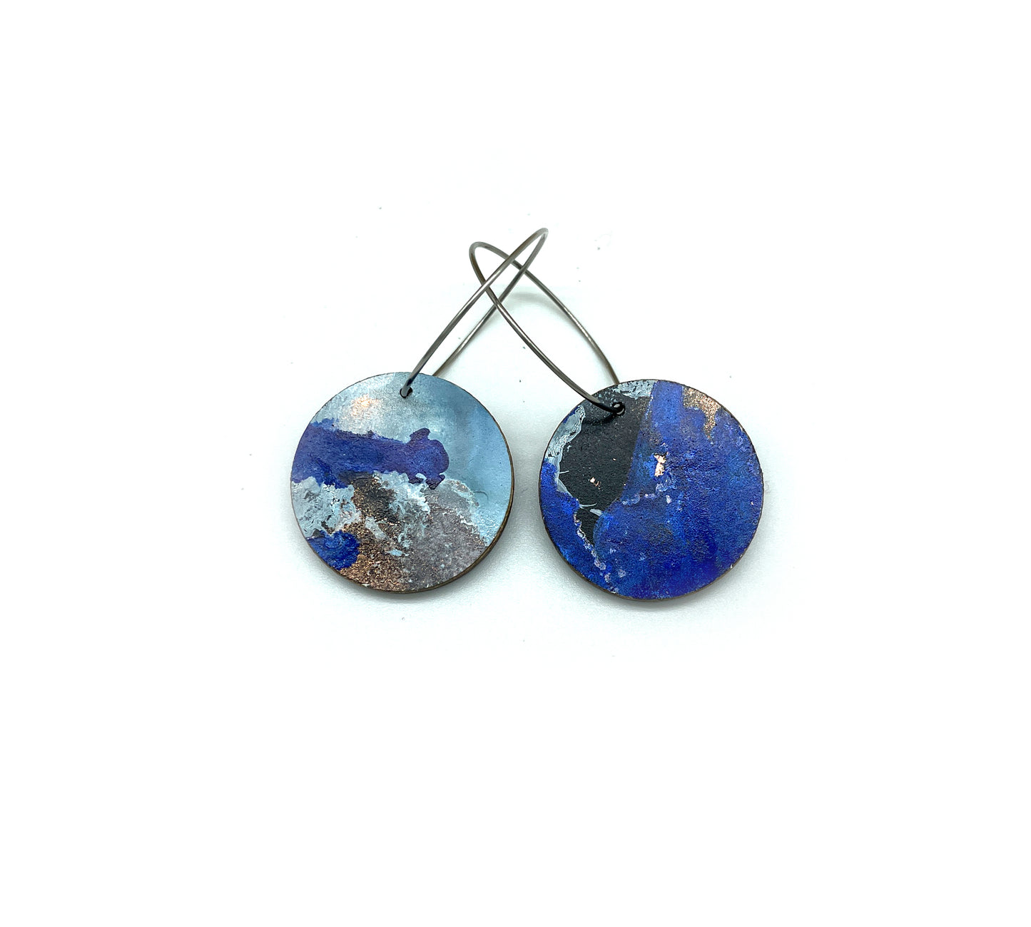 Black Beauty small disc earrings #21