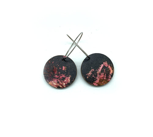 Black Beauty small disc earrings #25