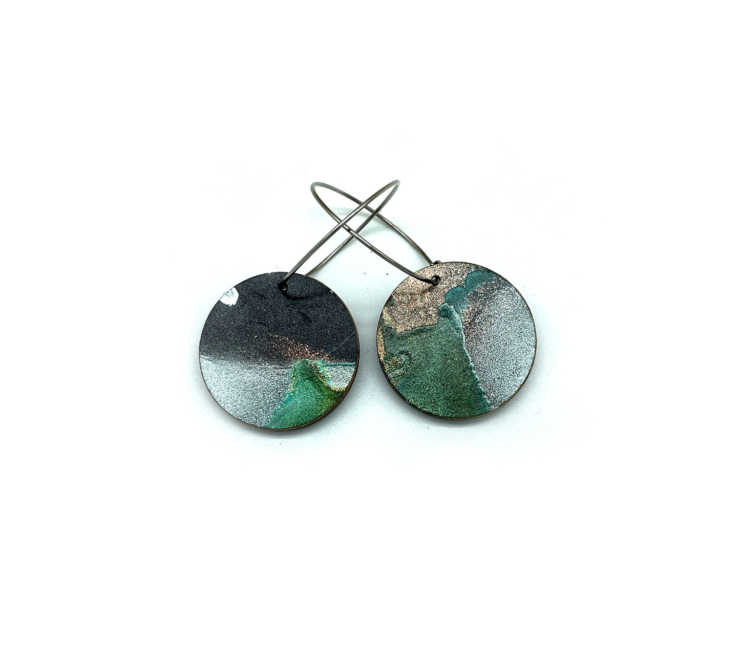 Black Beauty small disc earrings #31
