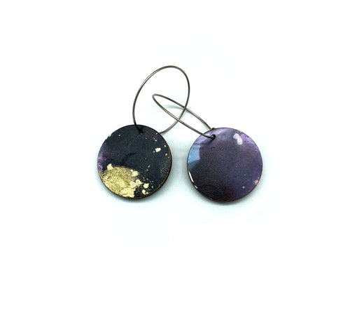 Black Beauty small disc earrings #33