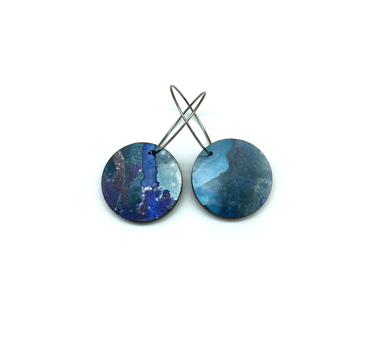 Black Beauty small disc earrings #34