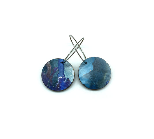 Black Beauty small disc earrings #34