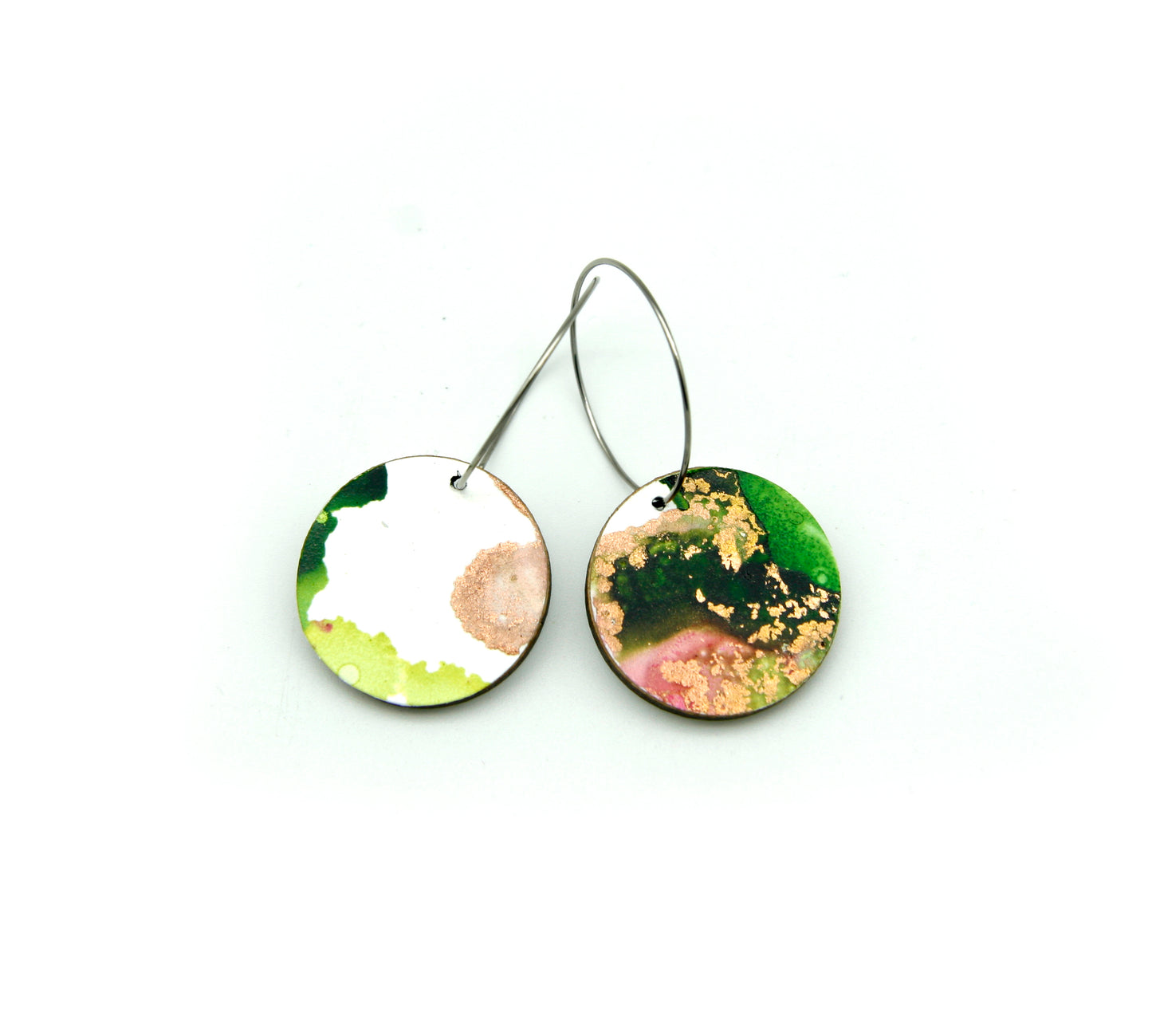 White Beauty small disc earrings #35